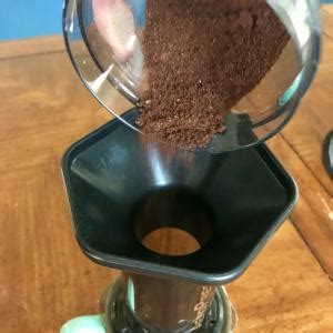 Can I use regular coffee grounds for an Aeropress Latte?